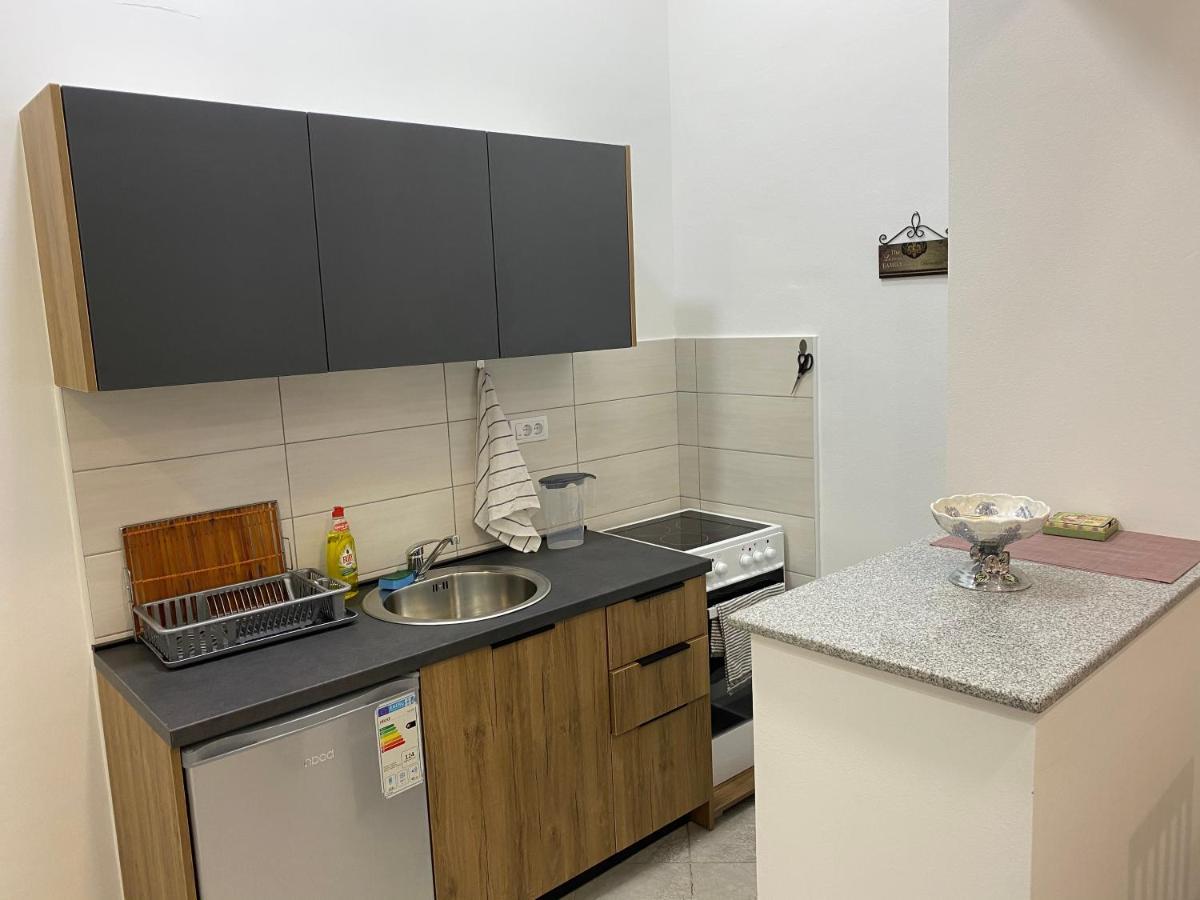 Apartment Neno 2 Требинє Екстер'єр фото