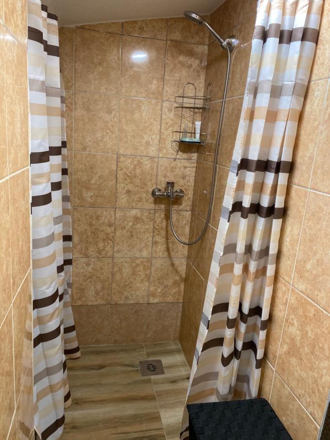 Apartment Neno 2 Требинє Екстер'єр фото