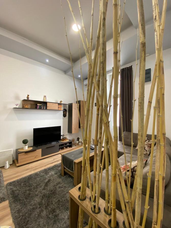Apartment Neno 2 Требинє Екстер'єр фото